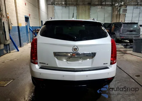 2014 Cadillac Srx Luxury Collection z USA, uszkodzony, nr VIN 3GYFNEE33ES536513